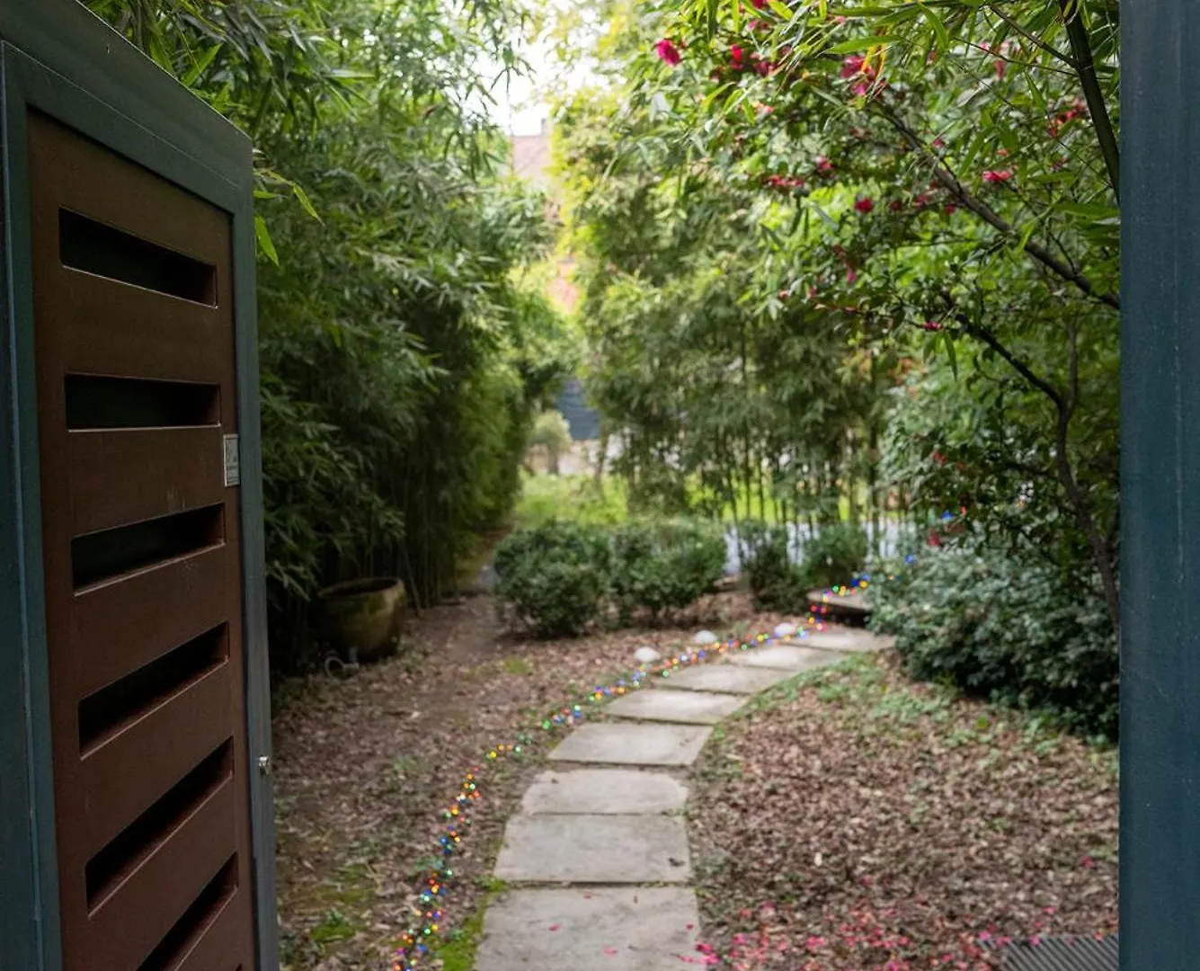 Youhosty - Exclusive Townhouse Garden And Pool Milan 0*,
