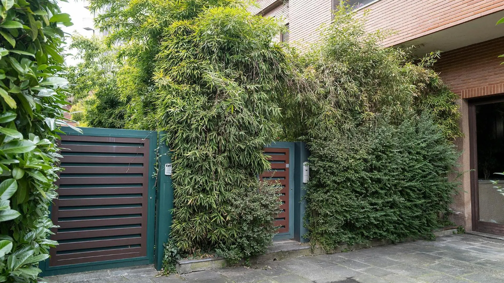 Apartment Youhosty - Exclusive Townhouse Garden And Pool Milan